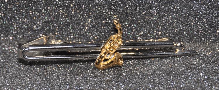 Krawattenclip Saxophon
